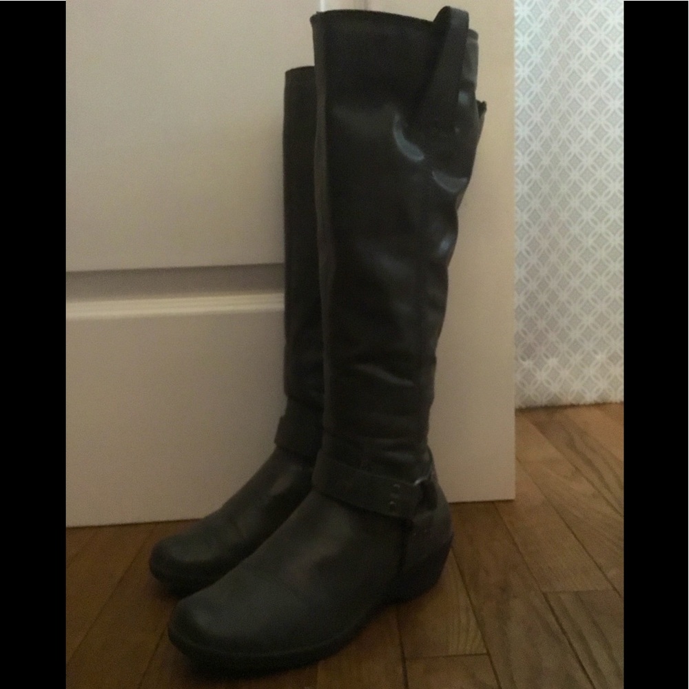 Tall leather grey boots